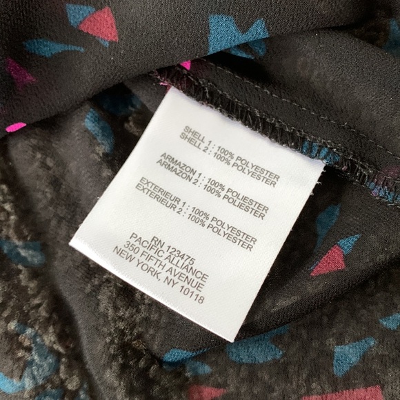 Ellen Tracy Blouse - Picture 7 of 11